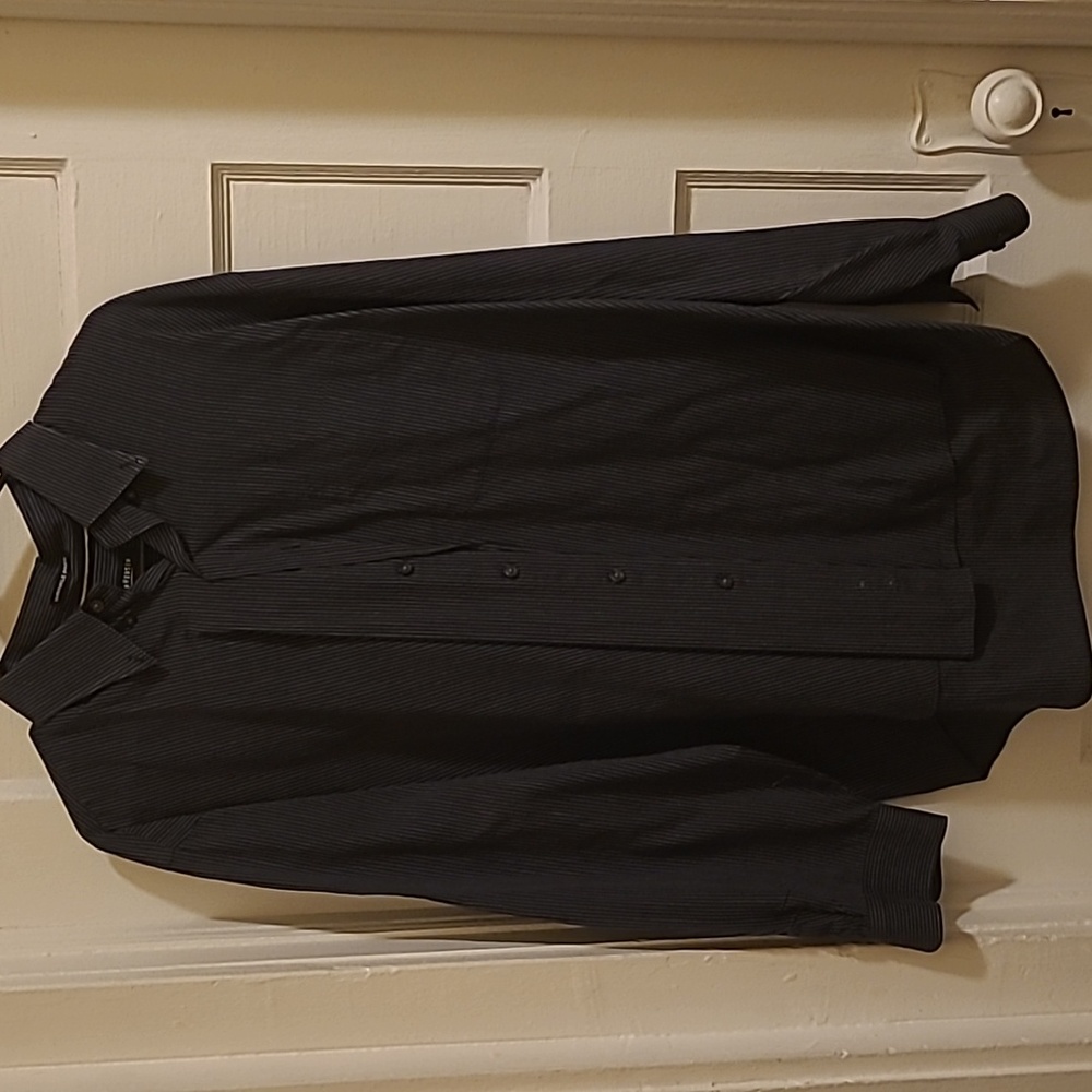 Men's dress shirt